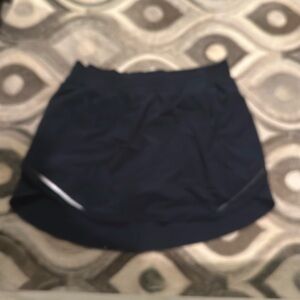 Lululemon Align High-Rise Skirt
Color: Navy
Size: 12
Never Worn